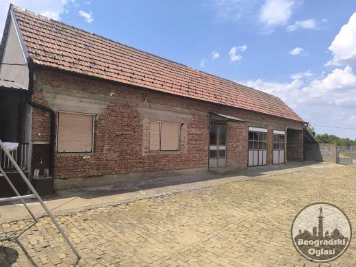 Kuća u Popincima 250 m2