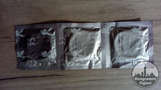 Playboy condomi 300-400 komada neznamo takcan br. za kupovinu 100 komada 10 gratis.  Napomena kondomima je istekao rok trajanja pa se samim tim mogi k