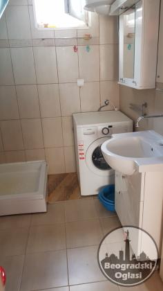 Prodajem kucu u Somboru