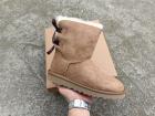 UGG Classic Mini