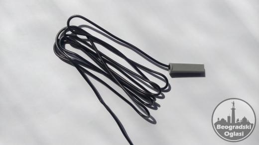 FM radio antena za muzicke linije, radio pojacala, komponente ...... za sve uredjaje koji imaju prikljucak za radio antenu.