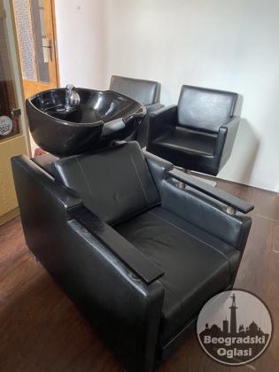 Na prodaju kompletna oprema za frizerski salon