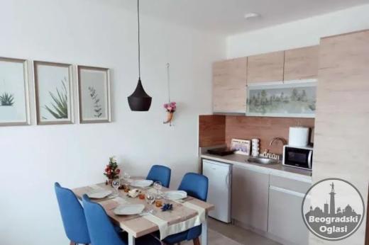 Prodajem luksuzan apartman na Kopaoniku